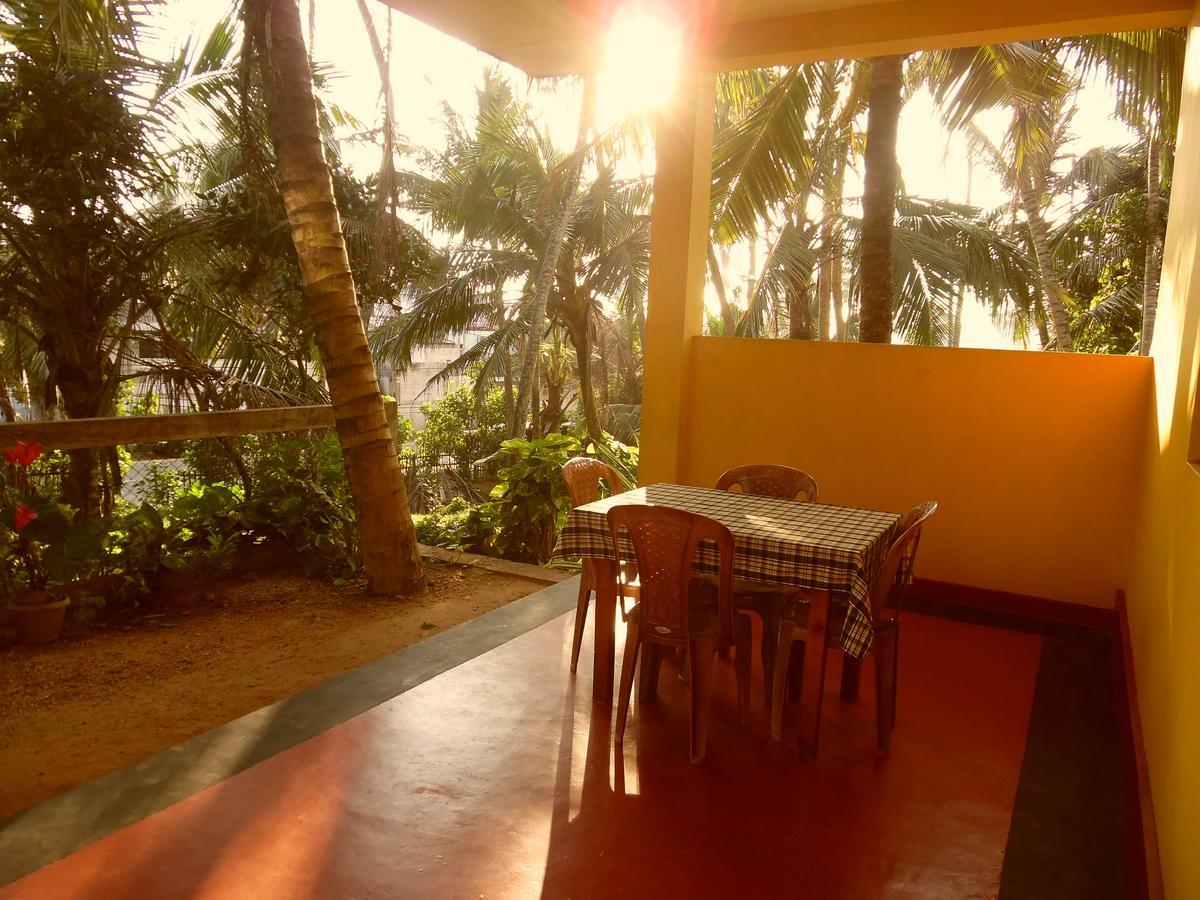 Allan Guest Mirissa Banduramulla Exterior photo